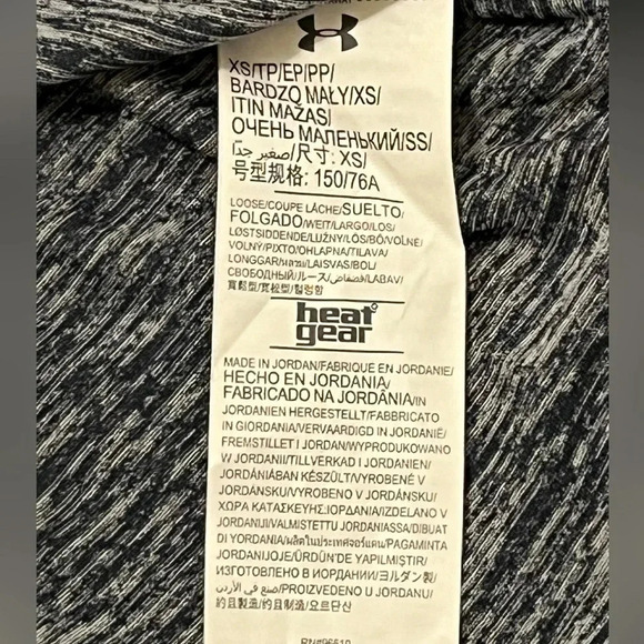 Under Armour Long Sleeve Shirt - Picture 4 of 5